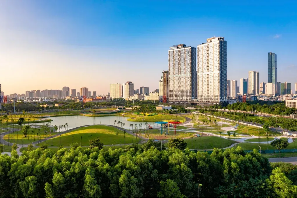 Mik Group khởi công Imperia Sensa Park 1.000 căn hộ tại TP HCM 3 Dự án The Matrix One của Mik Group nhìn từ trên cao, nằm cạnh công viên tại phía Tây Hà Nội